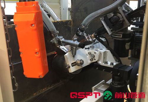 上海前山管道埃及大型储罐自动焊机成功装车发货，展现中国制造硬实力